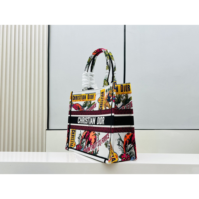 D*or medium book tote bag multicolour indian animals embroidery on white fabric