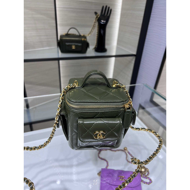 Ch*el 22k leather vanity green