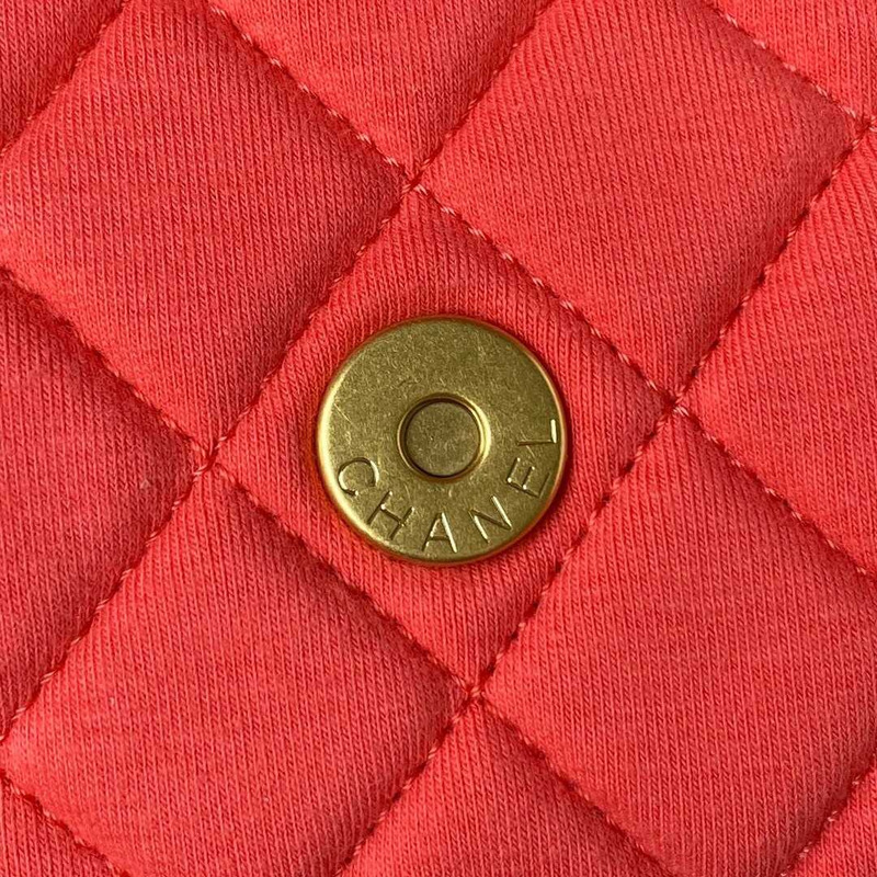 Ch*el hobo bag wool knit gold-tone metal pink