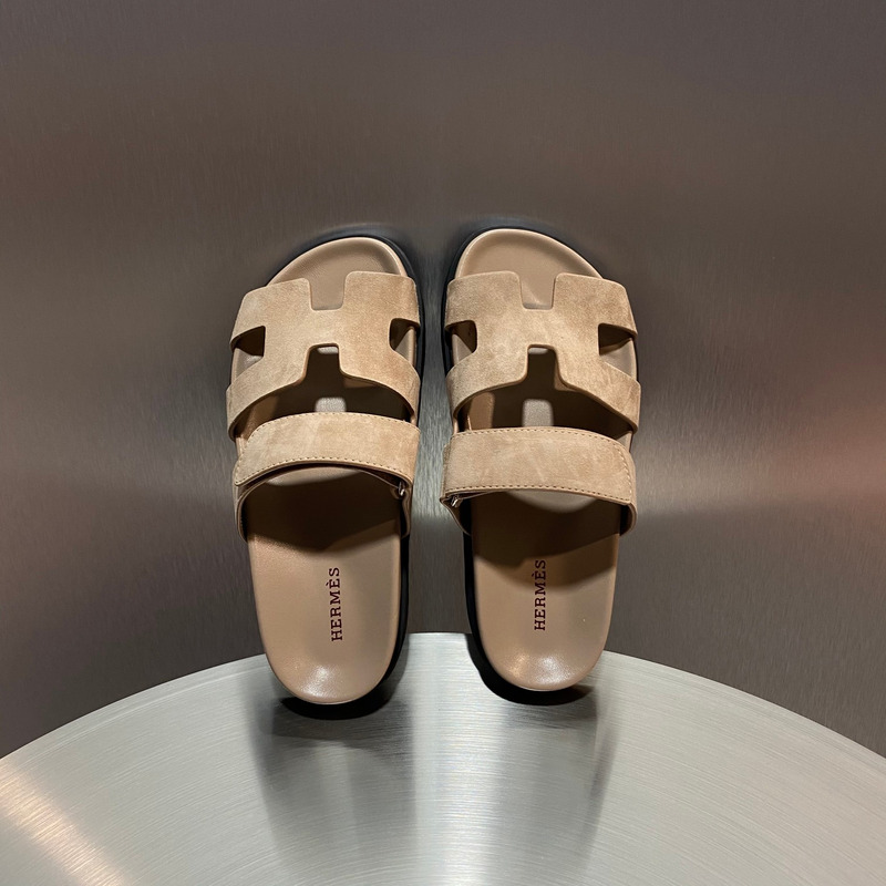 H**mes chypre sandals taupe