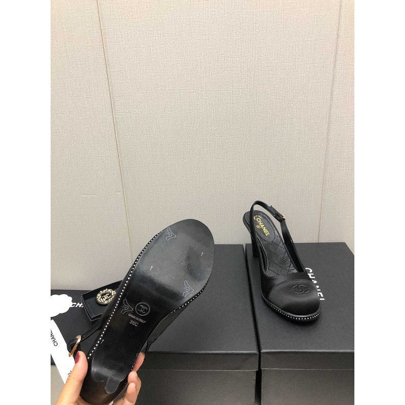 ch*el sling-back satin &Di*m*nd black