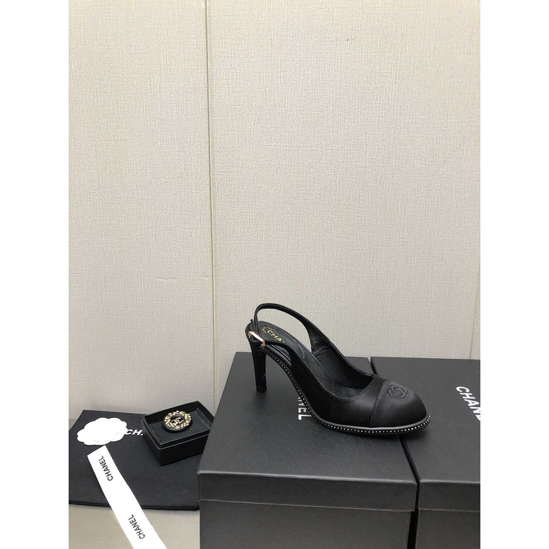 ch*el sling-back satin &Di*m*nd black