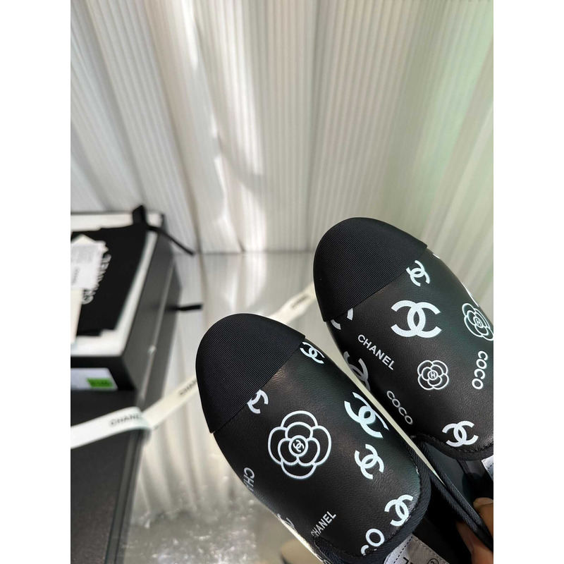 Ch*el cc lambskin loafters