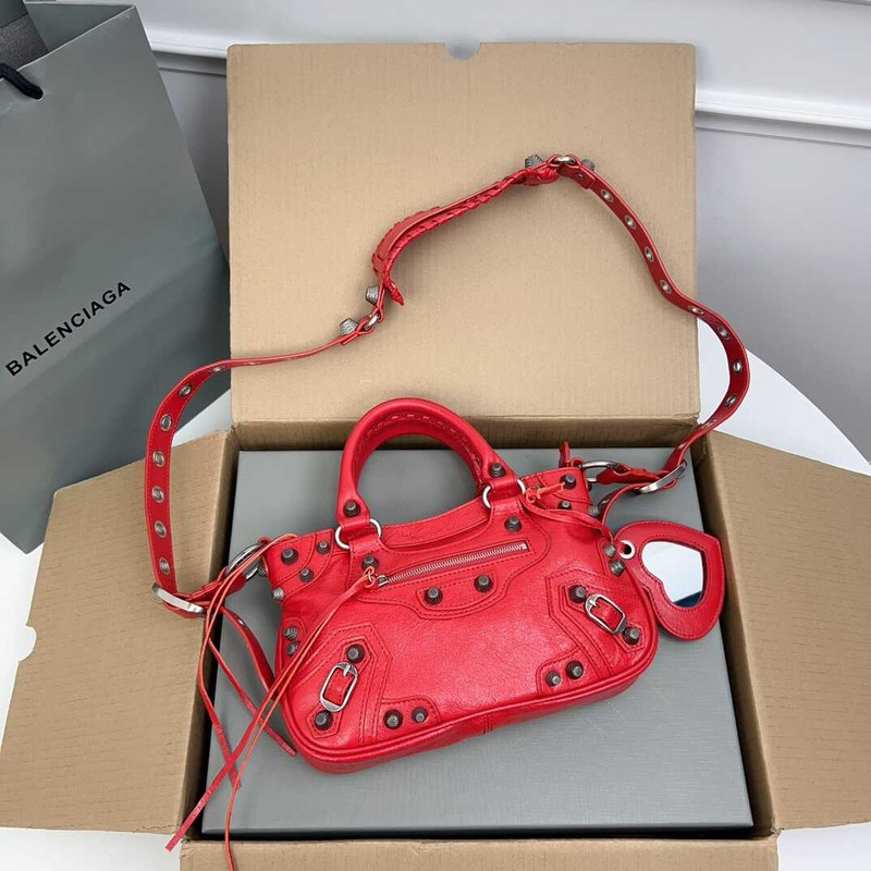 Ba*len*cia*ga neo cagole handbag xs red