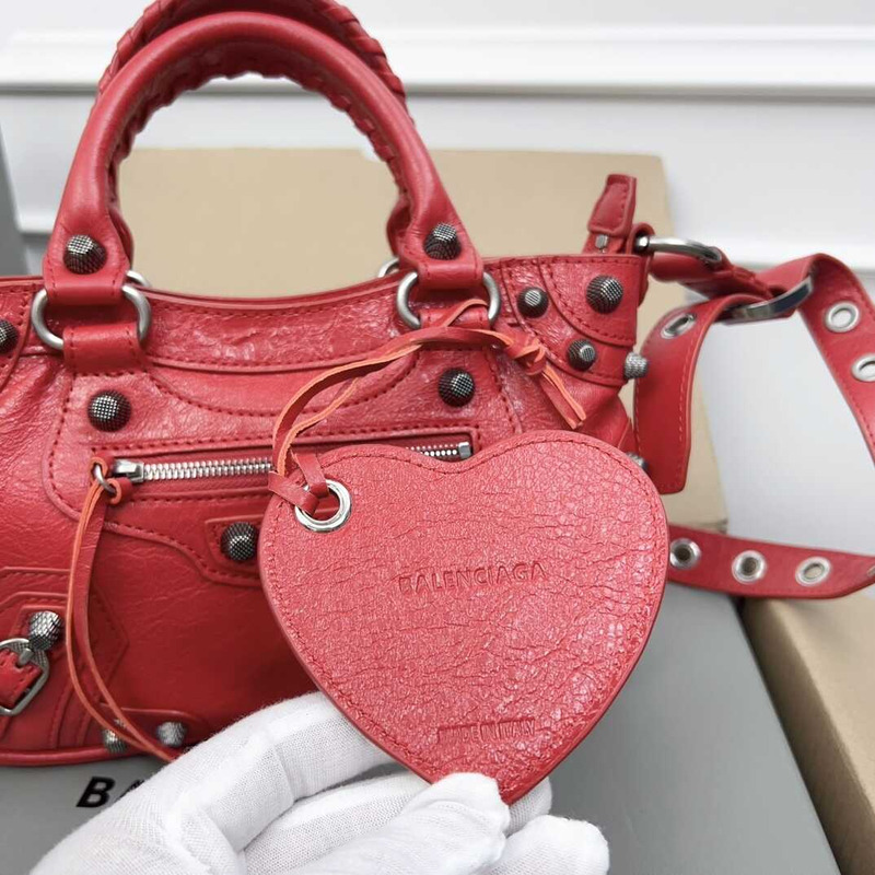 Ba*len*cia*ga neo cagole handbag xs red