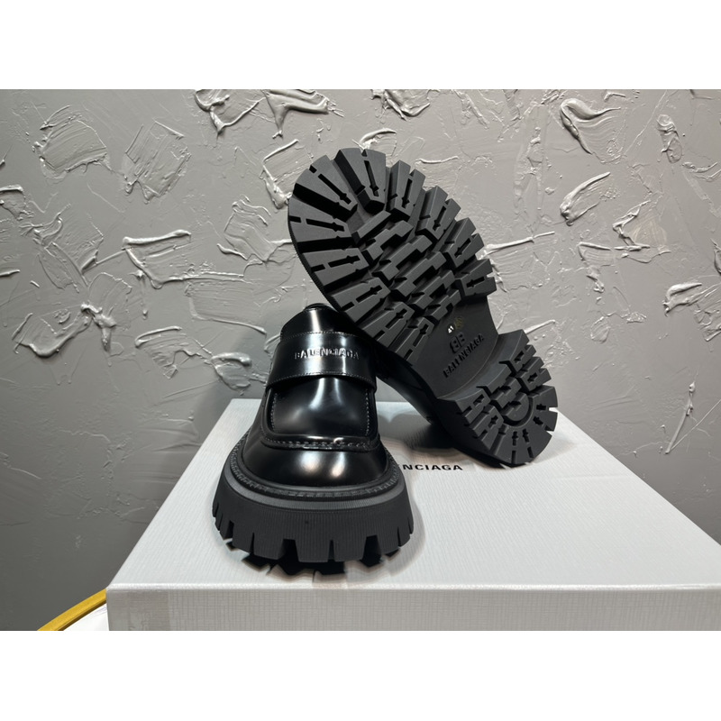 Ba*len*cia*ga tractor leather loafers black