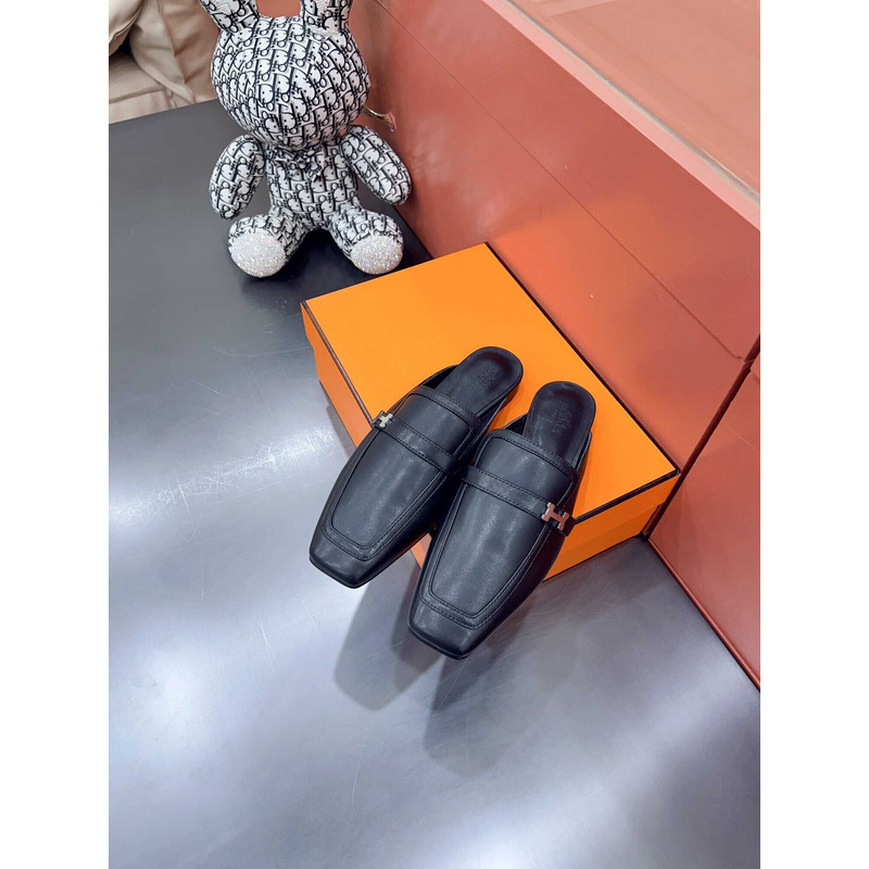 H**mes groupie mules black