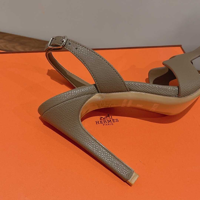 H**mes ella 105 calfskin heeled sandals taupe