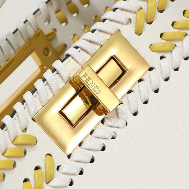 F**di  peekaboo iseeu bag white