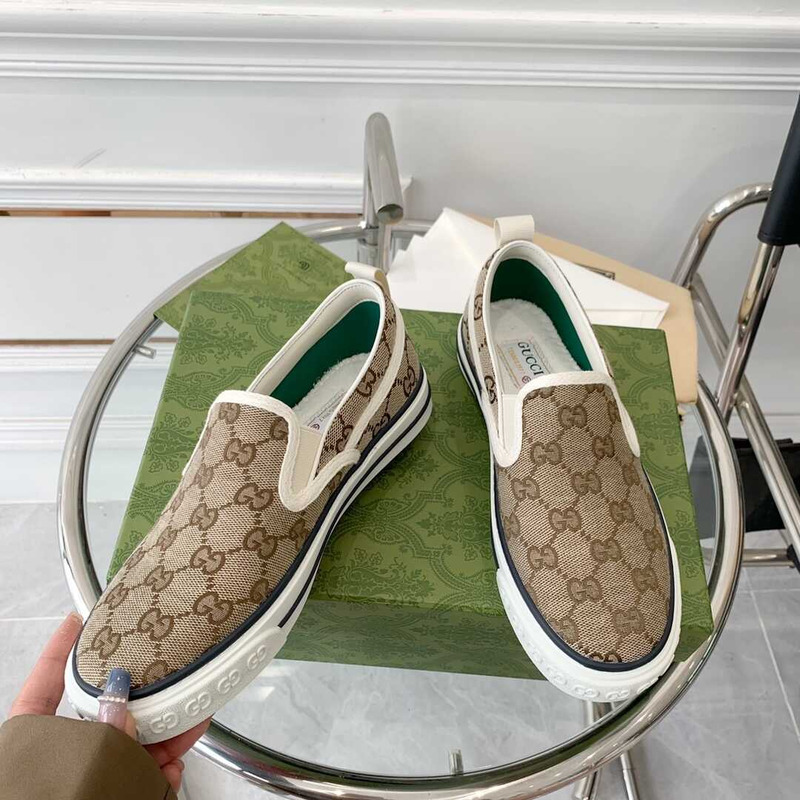 G*u*i women`s G*u*i tennis 1977 slip-on sneaker