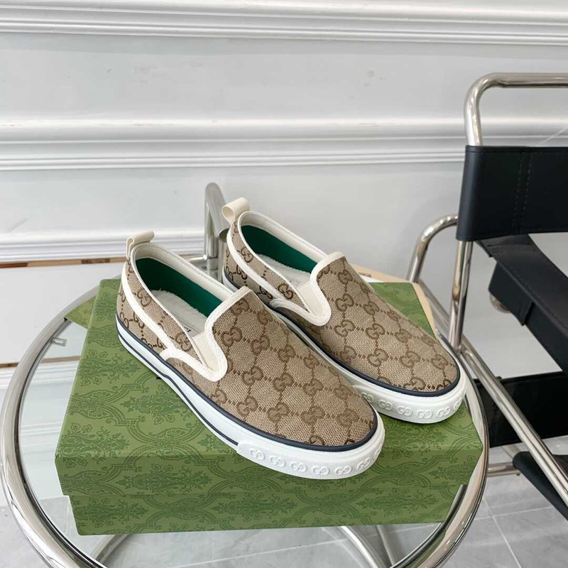 G*u*i women`s G*u*i tennis 1977 slip-on sneaker