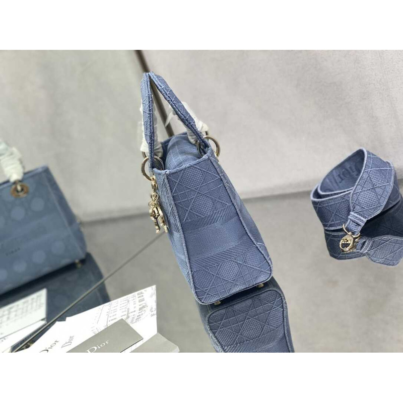 D*or medium lady d-lite bag embroidery blue