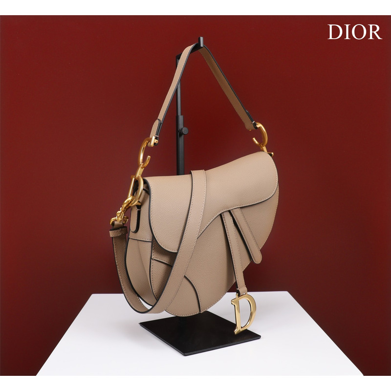 D*or saddle medium shoulder bag in calfskin