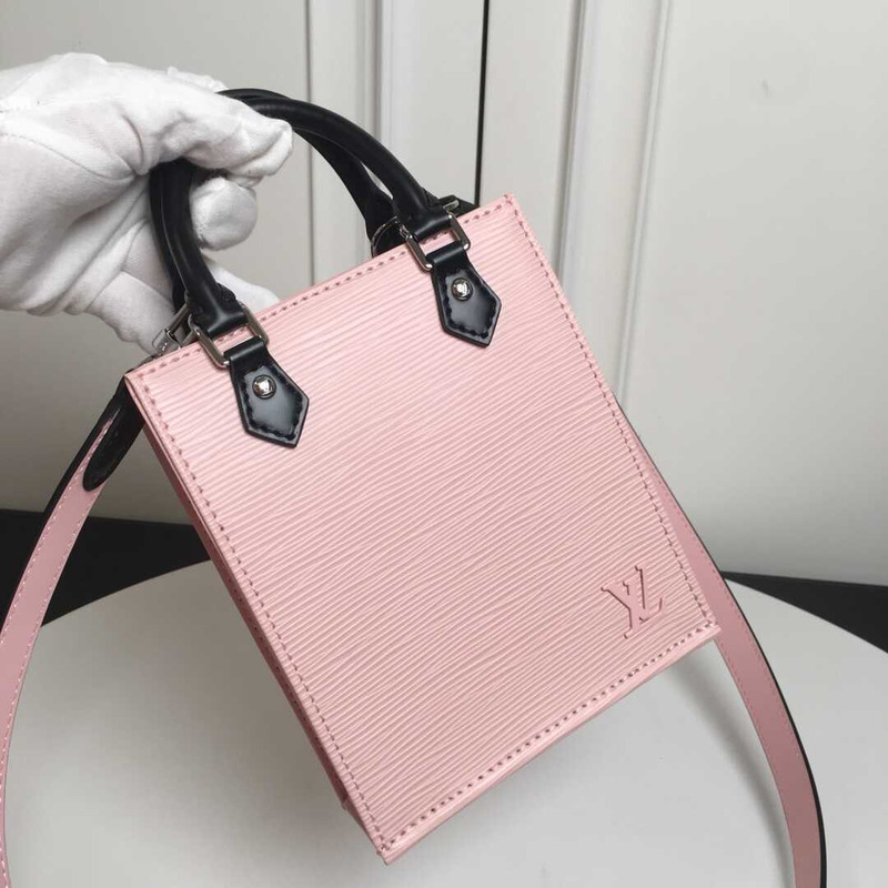 l**is V*t*n petit sac plat epi leather light pink