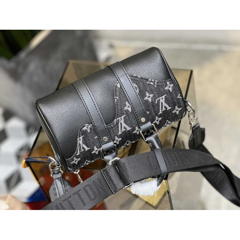 l**is V*t*n virgil abloh monogram denim taurillon leather keepall xs black