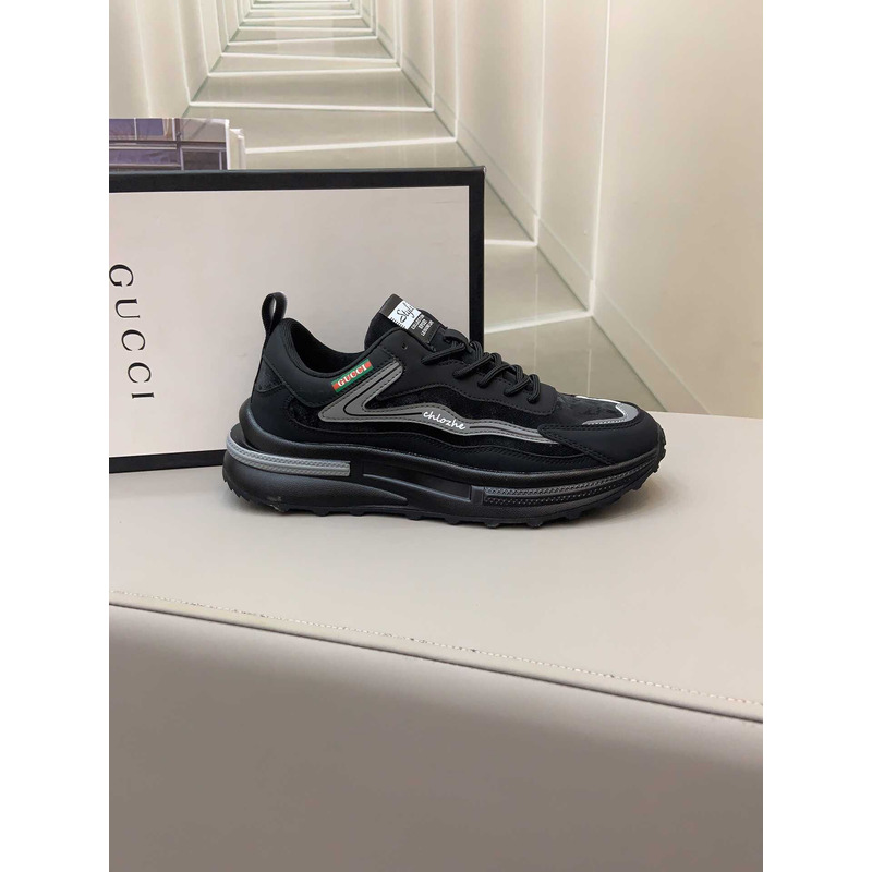 G*u*i sneaker black and gray