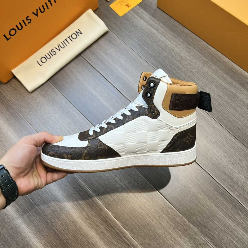 l**is V*t*n high-top sneakers gold and brown