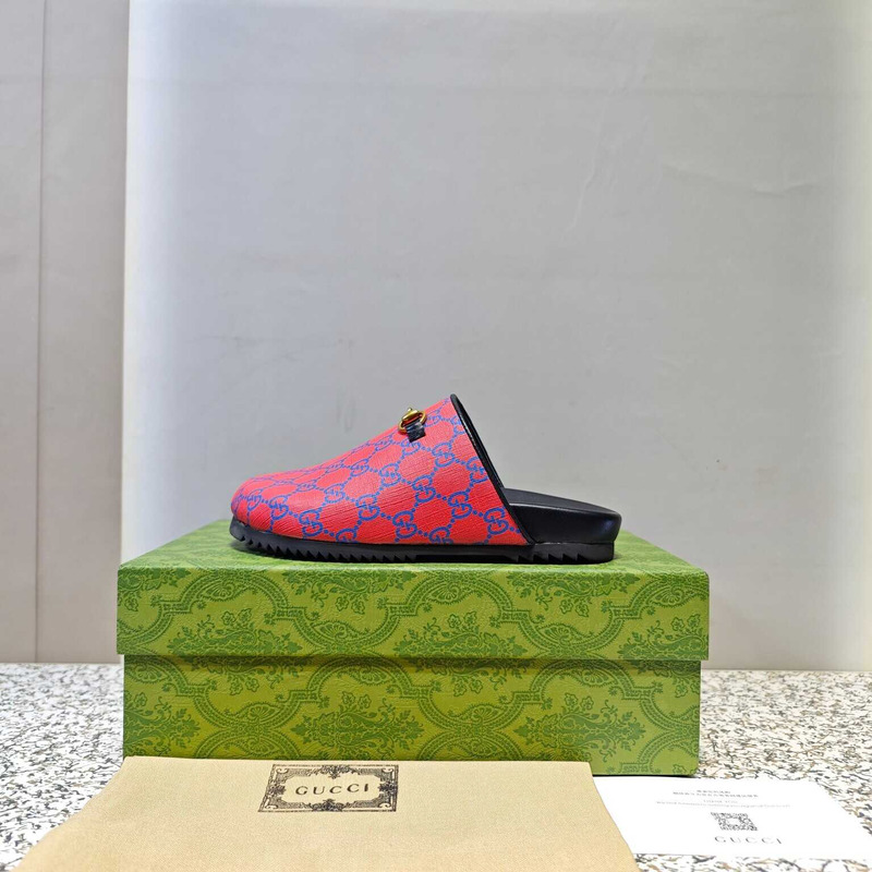 g*u*i gg S*p*e horesbit slippers red