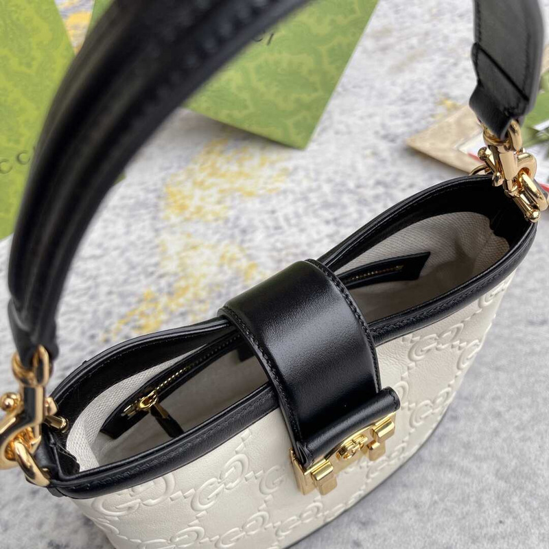 G*u*i wonka gg up leather shoulder bag white