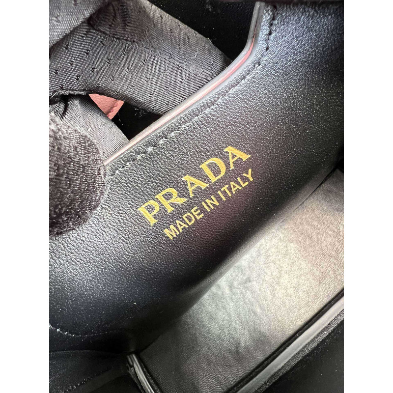 Pra*a double small saffiano bag pink