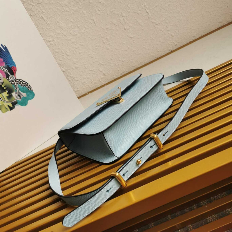 Pra*a emblème leather bag blue