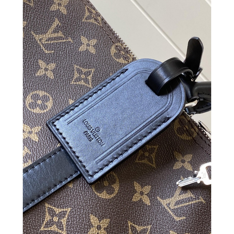 l**is V*t*n keepall banouliere 55