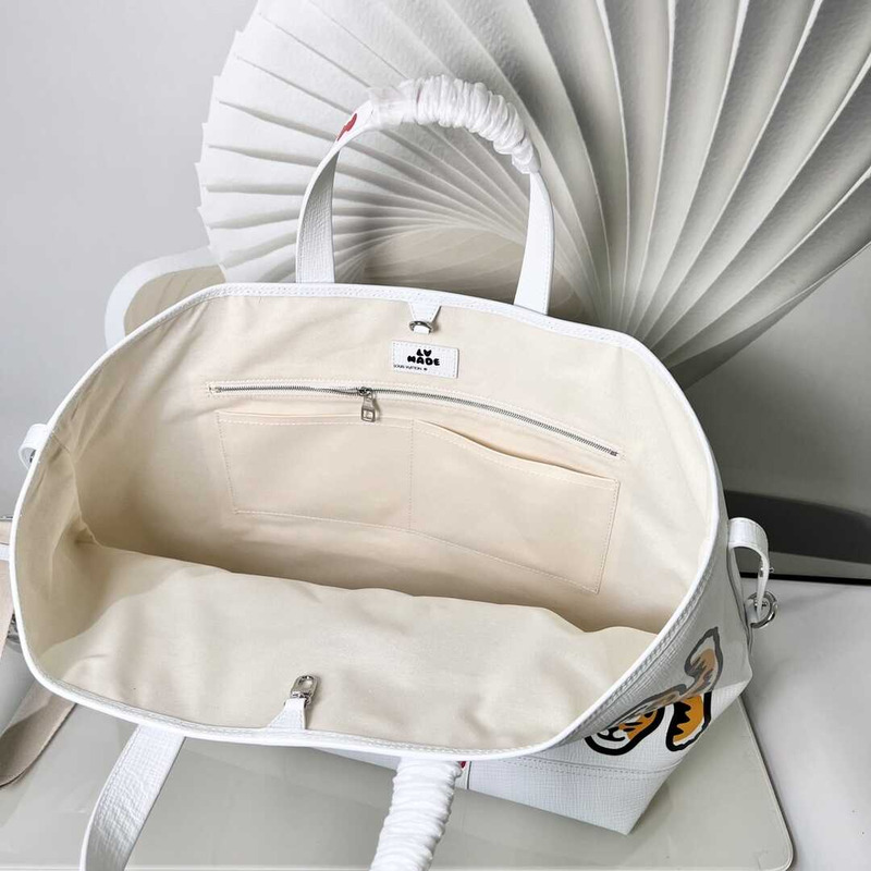 l**is V*t*n x nigo tote journey white