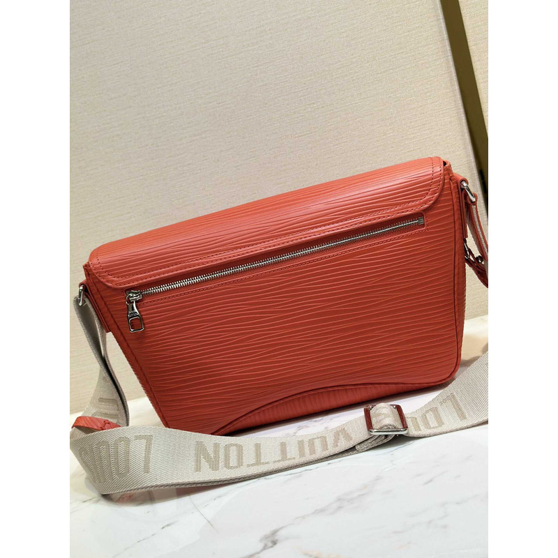 l**is V*t*n montsouris messenger calfskin orange