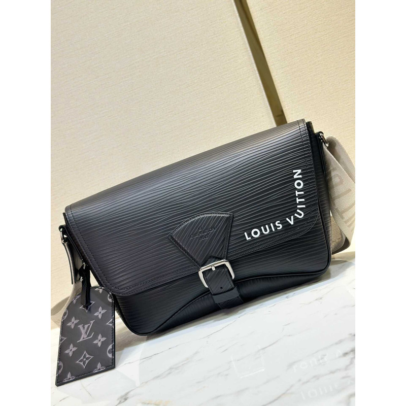 l**is V*t*n montsouris messenger calfskin black
