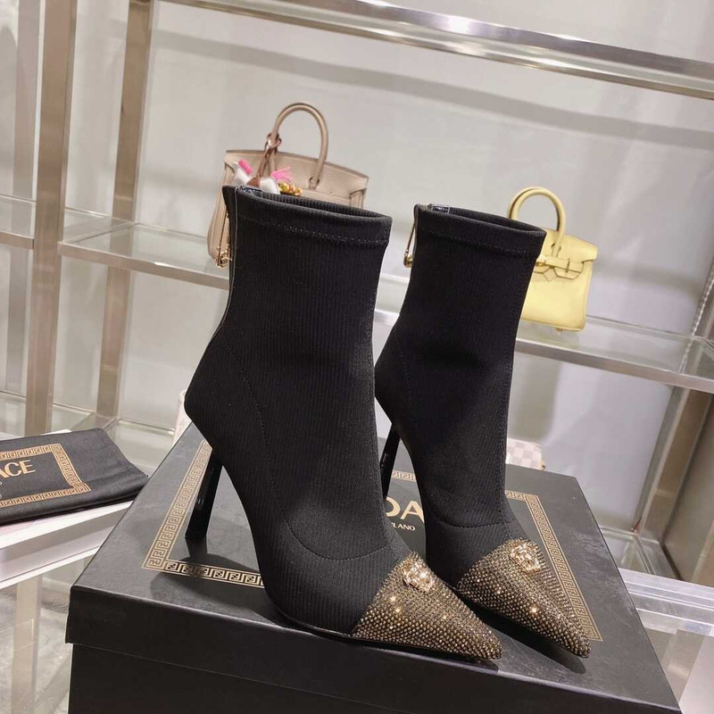 F**di ankle boots gold and black