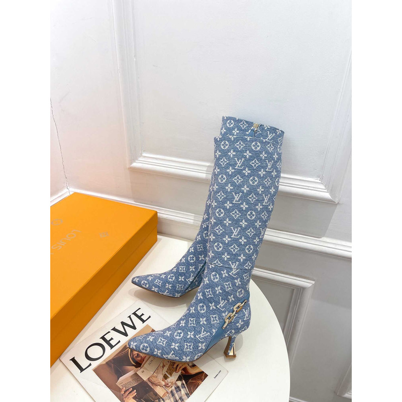 l**is V*t*n ankle boot heels with chain logo monogram blue