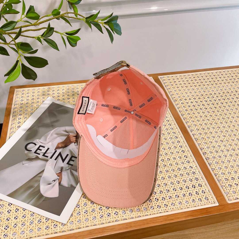 G*u*i baseball cap pink