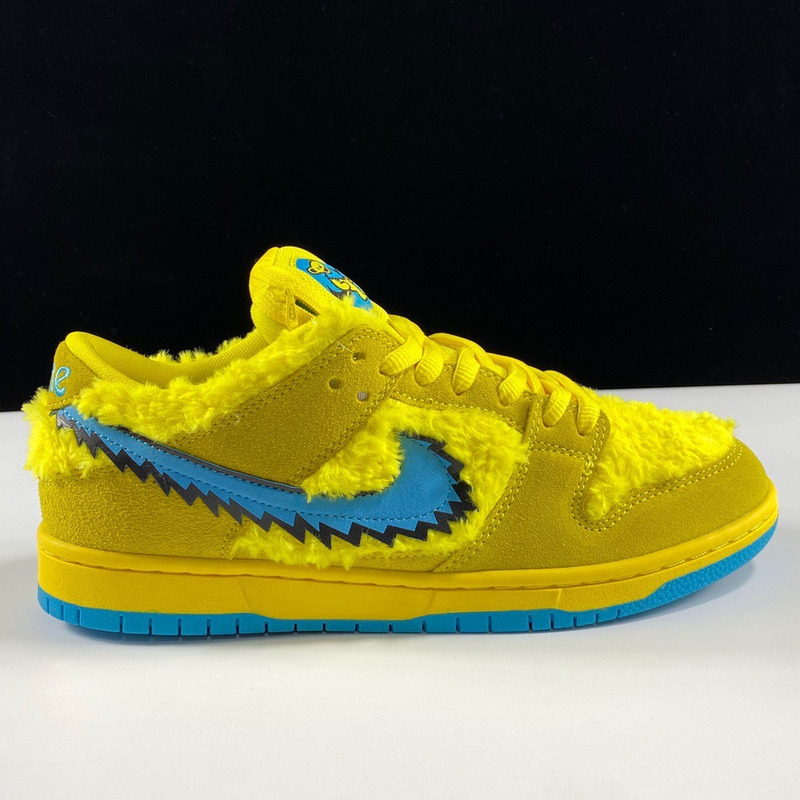 Nike Grateful Dead x Dunk Low SB \