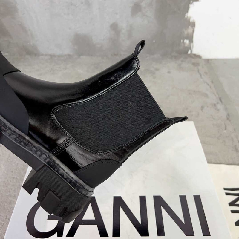 Ganni Chelsea Falt Ankle Boots Black
