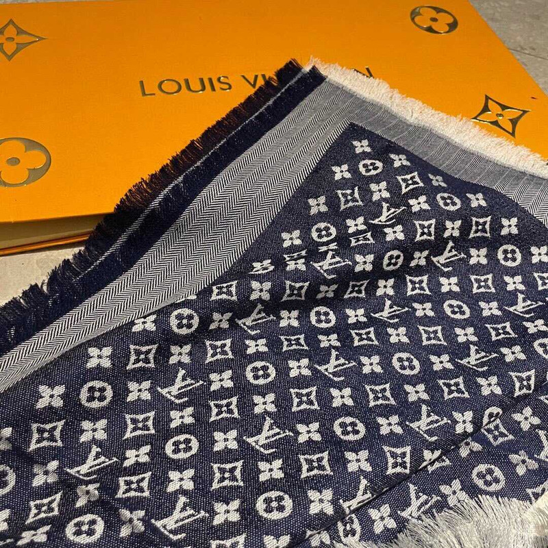 l**is V*t*n monogram scarf dark bue