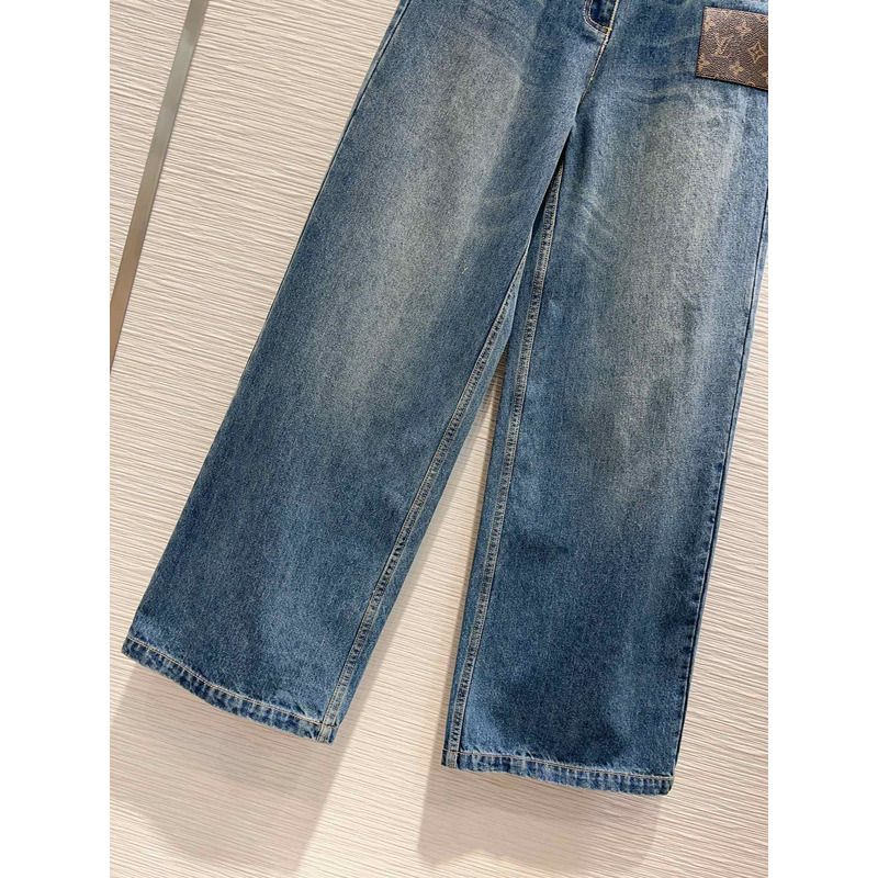 l**is V*t*n monogram patch jeans blue