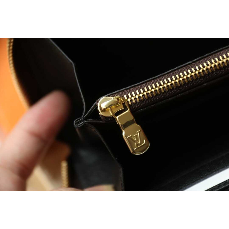 l**is V*t*n clemence wallet monogram reverse