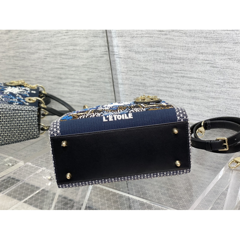 D*or stars lady D*or medium tarot beaded bag