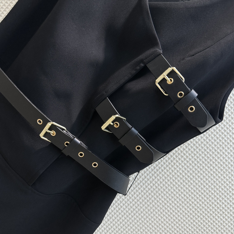 l**is V*t*n tripp nyc women dress black