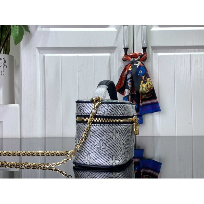 l**is V*t*n micro vanity grey