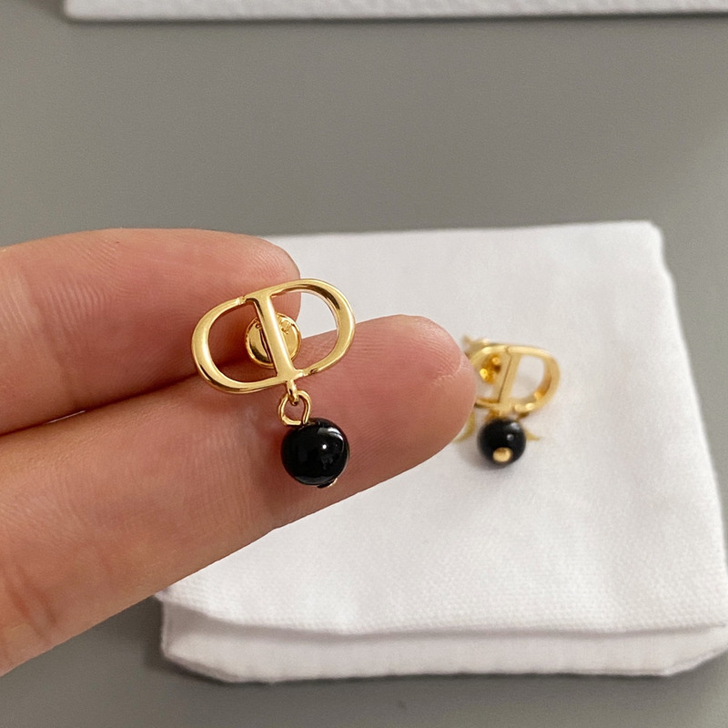 D*or cd metal earrings gold