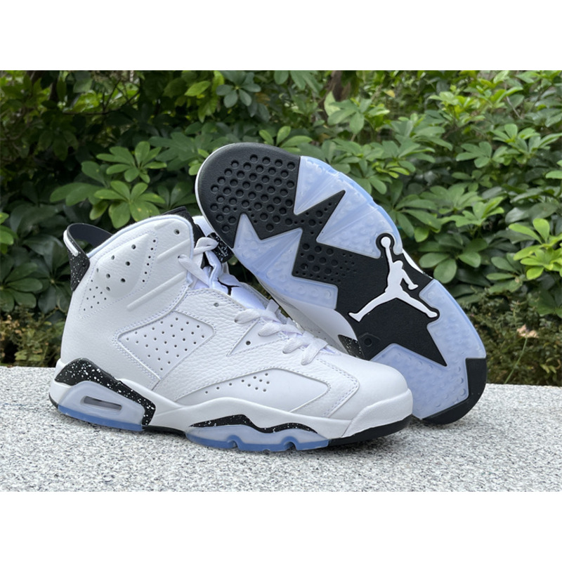 Air Jordan 6 Sneakers Reverse Oreo