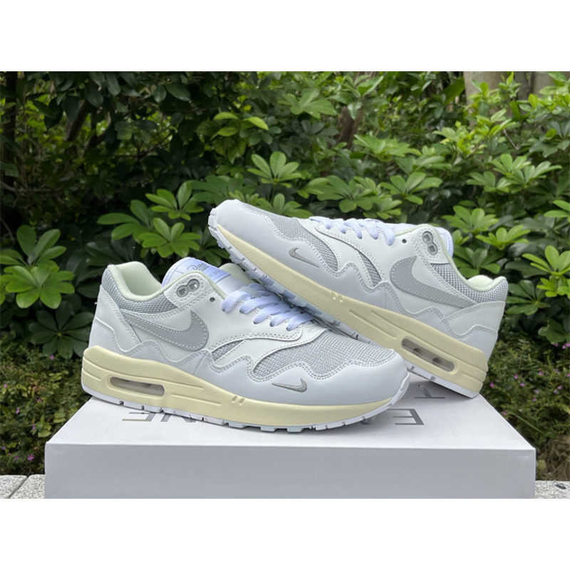 Nike Patta x Air Max 1 Noise Aqua Retro Sneaker Gray Blue