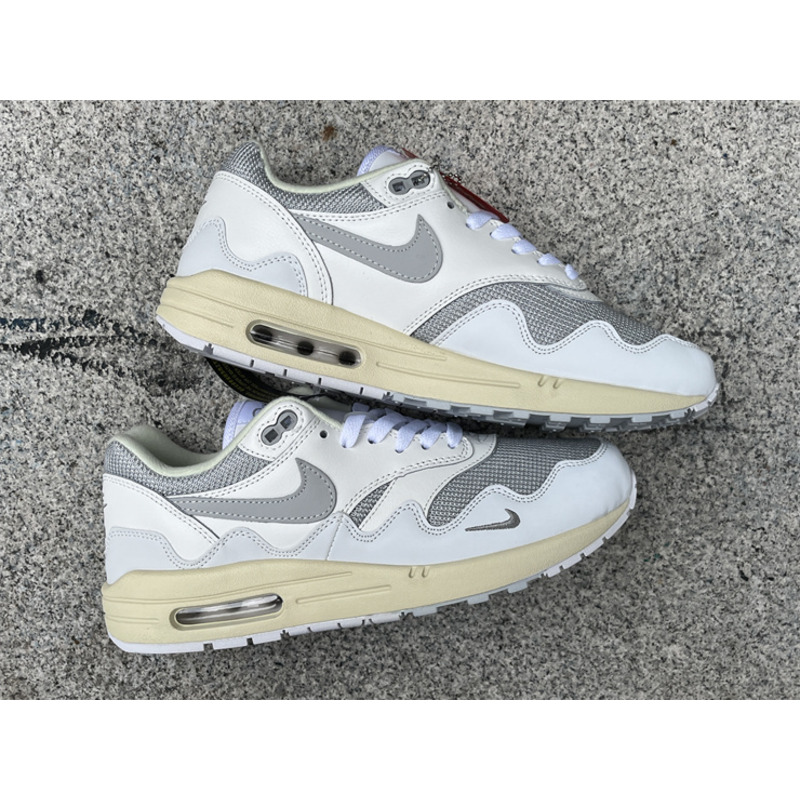 Nike Patta x Air Max 1 Noise Aqua Retro Sneaker Gray Blue