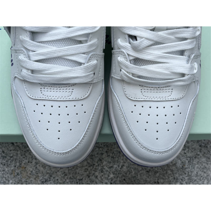 Off White Out of Office \"For Walking\" Low Tops Sneaker White And Purple