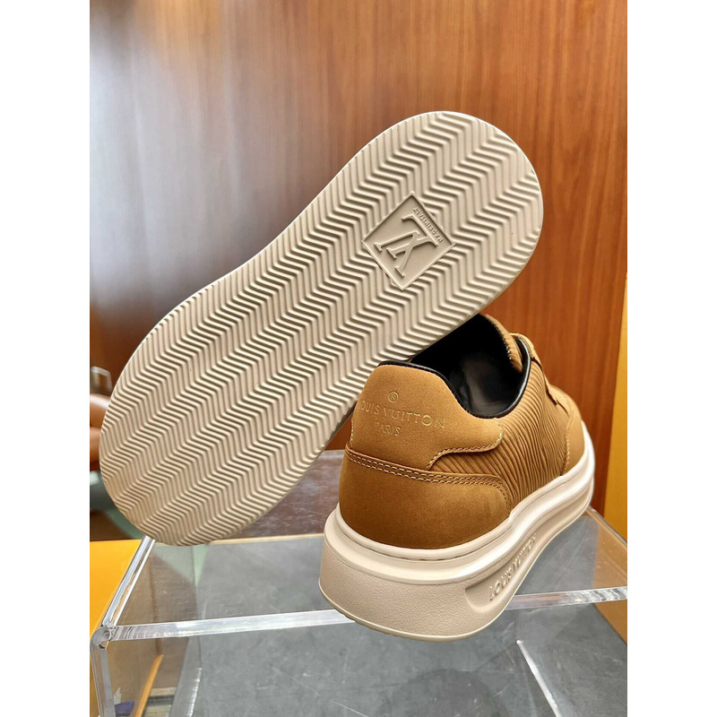 l**is V*t*n sued and deerskin leather sneaker brown