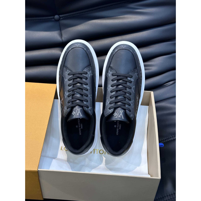 l**is V*t*n sneaker low black