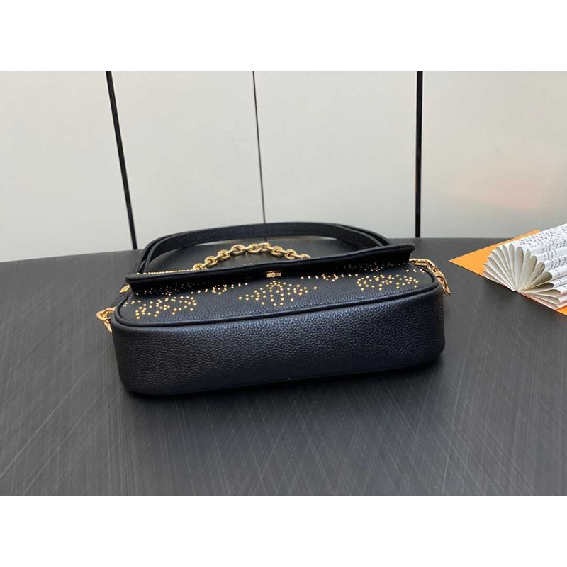 l**is V*t*n wallet on chain ivy black