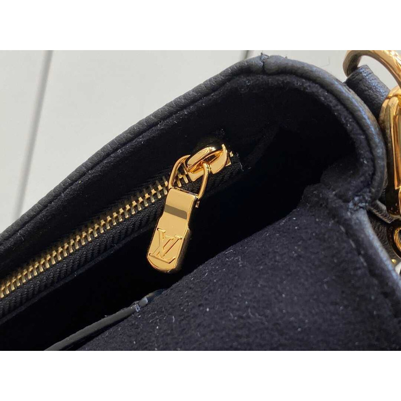 l**is V*t*n wallet on chain ivy black