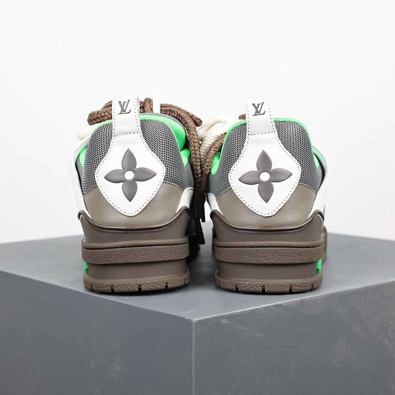 l**is V*t*n skate sneaker brown